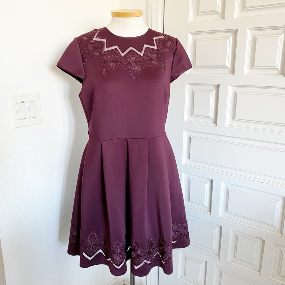 Ted Baker Fit & Flare Dress Maroon Burgundy Embroidery Size 5 US 12